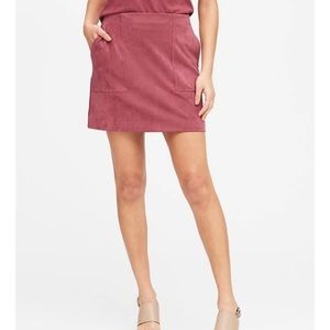 Banana Republic Vegan Suede Mini Skirt in Ruby Rose Pink